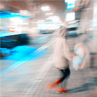 微信重口味头像 让我放纵一下自己的感情