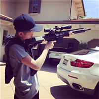 男生带字头像超拽 我本不是坏男孩