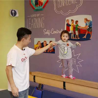 00后可爱小学生唯美头像 奥莉超萌可爱微信头像