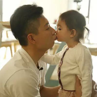 00后可爱小学生唯美头像 奥莉超萌可爱微信头像