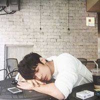 孤单男生微信个性头像 单身狗的日常