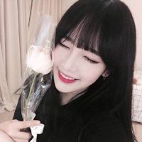 好看的唯美女生微信头像最新版 你一百种样子我一百种喜欢