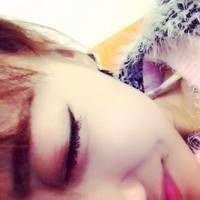 微信女生侧脸头像  希望有人看透我的倔强