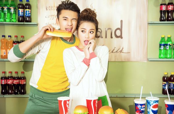 微信情侣相册封面 今生只愿意嫁给你，愿意陪你到老