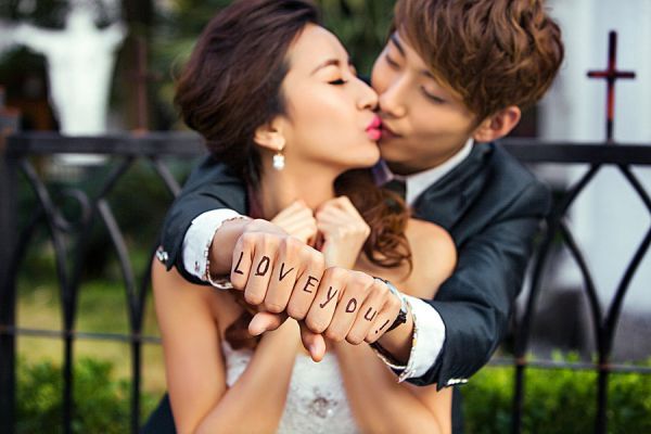 微信情侣相册封面 今生只愿意嫁给你，愿意陪你到老