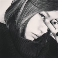 女生黑白头像大全  收起羡慕别人的目光自己去努力