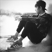 伤感带回忆的男生微信个性头像 既然心知肚明又何必句句煽情