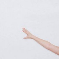 异地恋的情侣微信头像00后专属 若是对的人就不该湿了眼