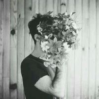 简单意境的情侣微信个性头像 遗憾太多像不能倒退的钟