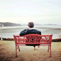 简单意境的情侣微信个性头像 遗憾太多像不能倒退的钟