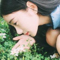 唯美意境女生微信头像小清新的 曾迷途才怕追不上满街赶路人