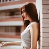 2016精选单身美女微信头像大全 感情越是索取越是贫瘠