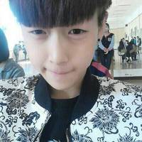 随意生活的微信男生头像 我们都没有特别爱谁