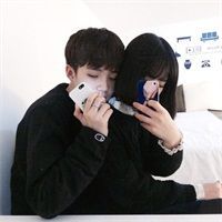 感情好的情侣微信双人头像大全 我喜欢你与愚人节无关