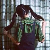2015欧美霸道的微信女生头像 没了你我把哭当成了笑