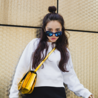 2015酷酷的女生微信头像 瞬间让你高大上