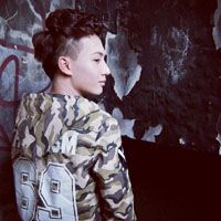 圣诞节你们快乐吗 有点忧郁的男生微信头像设计