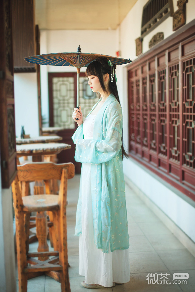 微信意境汉服美女lomo清新微信图片