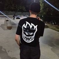 圣诞节你们快乐吗 有点忧郁的男生微信头像设计