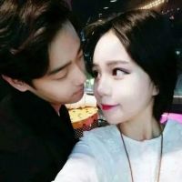 微信头像情侣一对一张接吻的精选2016 请给我一个幸福的未来