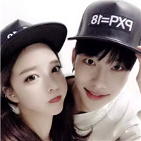 微信头像情侣一对一张接吻的精选2016 请给我一个幸福的未来