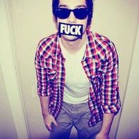 非主流个性男生微信头像2015 不要逼我把最后一份陌生变成厌倦