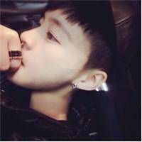 2015时尚帅气的微信男生头像 留恋风光不再难得你愿以心对待