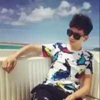 2015时尚帅气的微信男生头像 留恋风光不再难得你愿以心对待