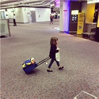 杂图女生头像2015 心疼所有向爱屈服的女生