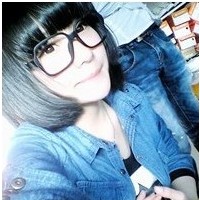 闺蜜头像四人分开四张精选 爱我或恨我都随风