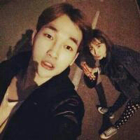 2016双人情侣头像一对 谢谢你敢和我相爱