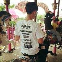 童心未泯微信头像情侣一人一张 陪你度过漫长的岁月