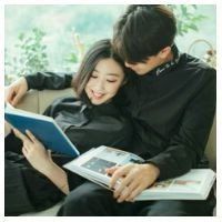 高调秀恩爱的情侣头像两个人的 穿情侣装的情侣头像两人两张