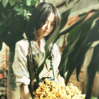 微信头像女生唯美侧面带花最新版 话一旦说多就变得肤浅