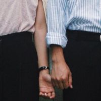 新年情侣微信头像手牵手头像大全