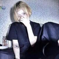 病女头像图片不血腥 有点恐怖另类女生头像