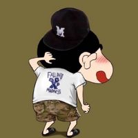 蜡笔小新微信头像搞笑图片大全 小新时装秀party头像