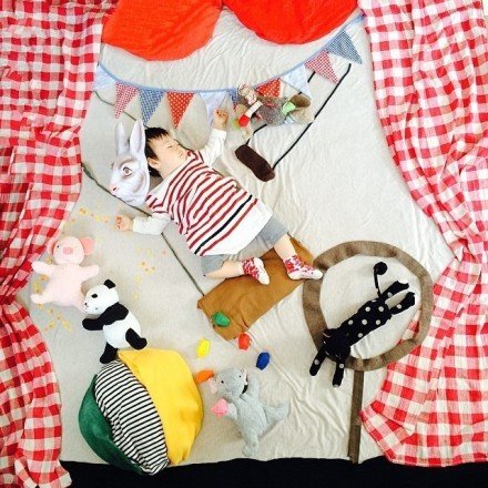 微信可爱图片  当萌宝遇上艺术妈咪