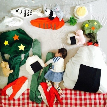 微信可爱图片  当萌宝遇上艺术妈咪