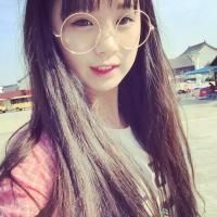 女生微信唯美头像  许自己一片静美天空