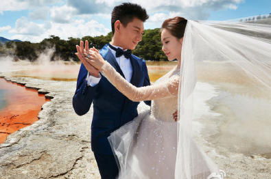 吴奇隆刘诗诗婚纱照图片曝光  有情人终成眷属