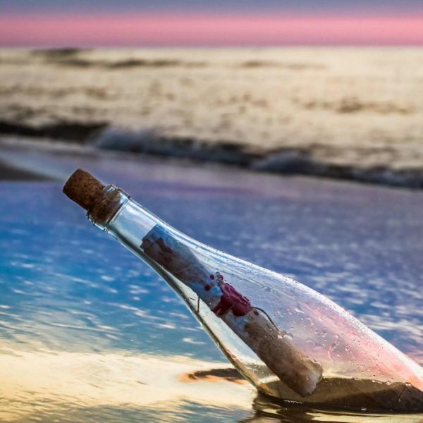 精选漂流瓶图片  我一直都在流浪