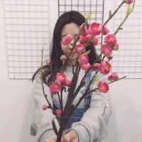 精选女生头像  唯美清纯的森系带花头像