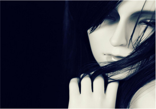 好看的黑白非主流伤感图片  愿我们来生生活在同一个城市