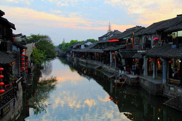 古色小镇风情唯美图片  碧柳黄莺啼早春,古桥净水醉红尘