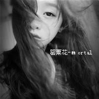 微信背影女生黑白头像  眼前的黑不是黑