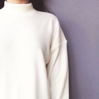 阳光少女微信头像吸引男生的  喜欢你才为你褪去所有的傲气