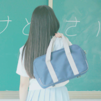 阳光少女微信头像吸引男生的  喜欢你才为你褪去所有的傲气