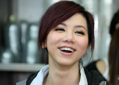 卖萌女神邓紫棋微信高清图片