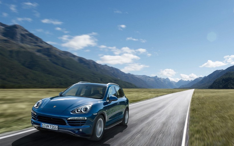 保时捷卡宴汽车微信高清图片  驰的“辣椒”